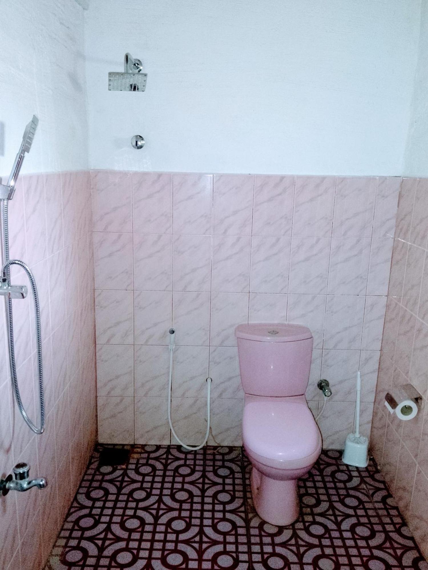 Area 51 Hotel Mirissa Ngoại thất bức ảnh