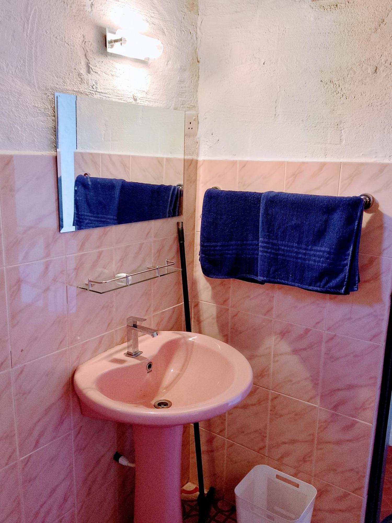 Area 51 Hotel Mirissa Ngoại thất bức ảnh