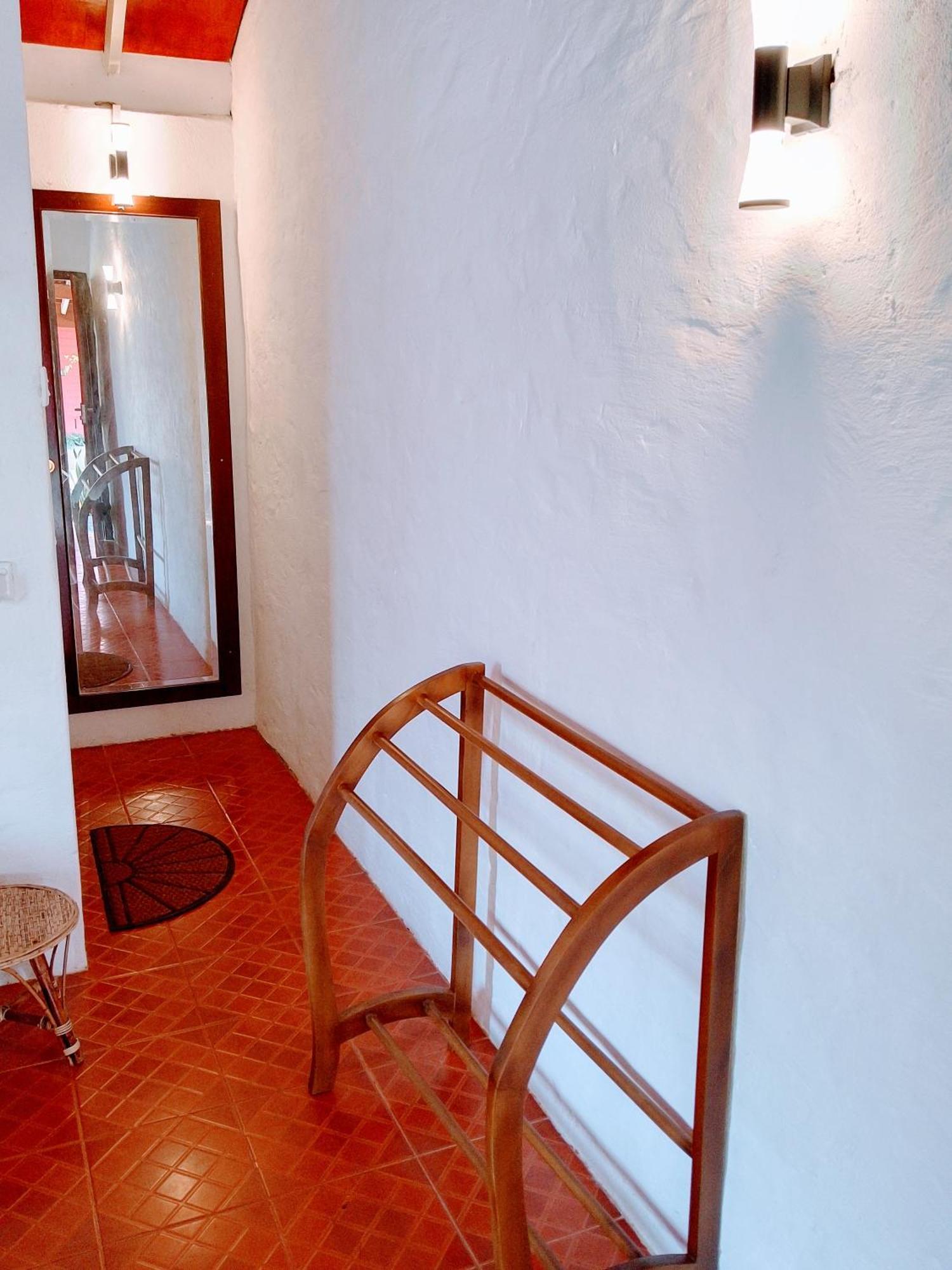 Area 51 Hotel Mirissa Ngoại thất bức ảnh