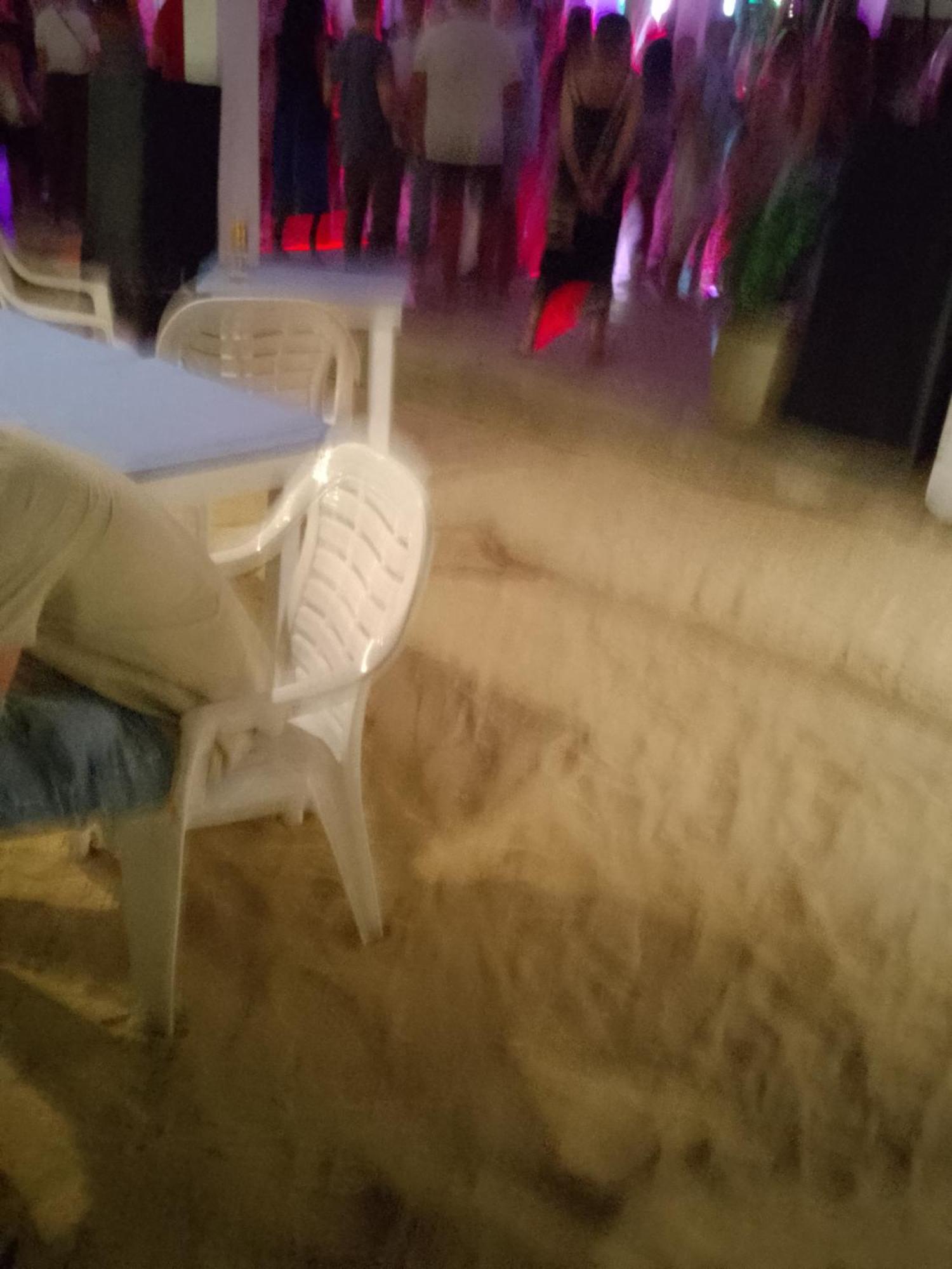 Area 51 Hotel Mirissa Ngoại thất bức ảnh
